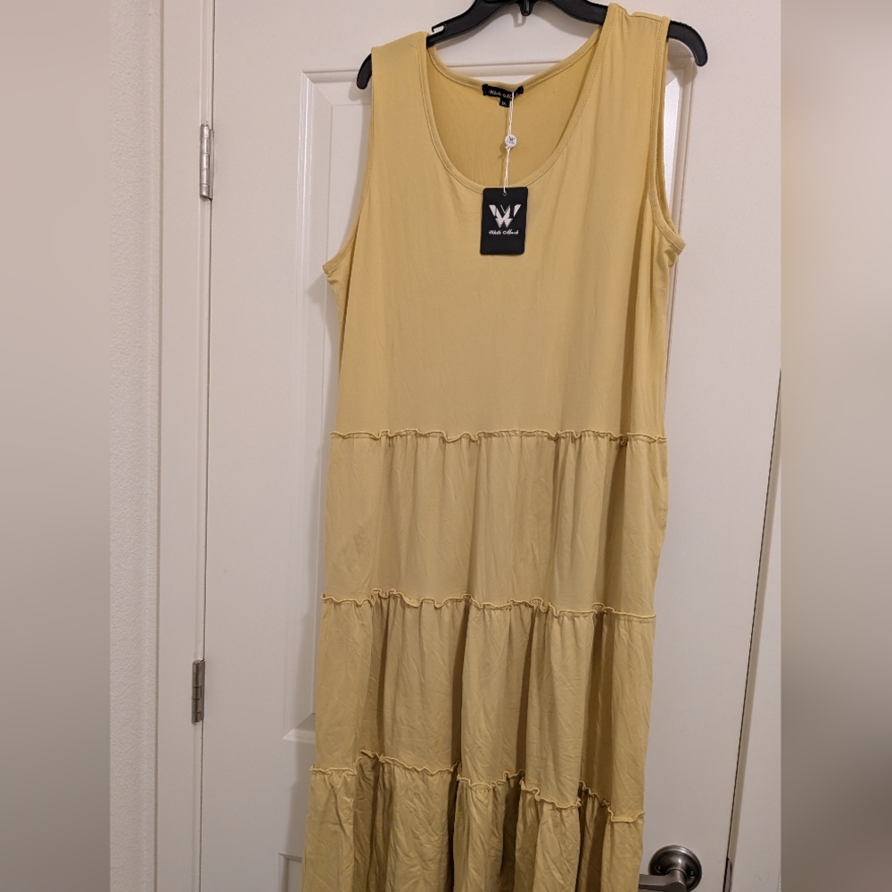 White Mark Sleeveless Yellow Maxi Dress Size 1X NWT